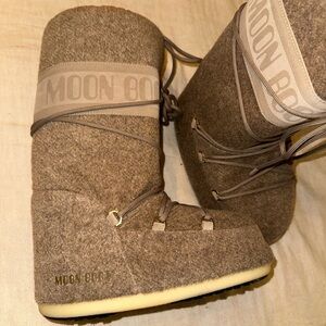 Moon Boot Tan Wool Footwear